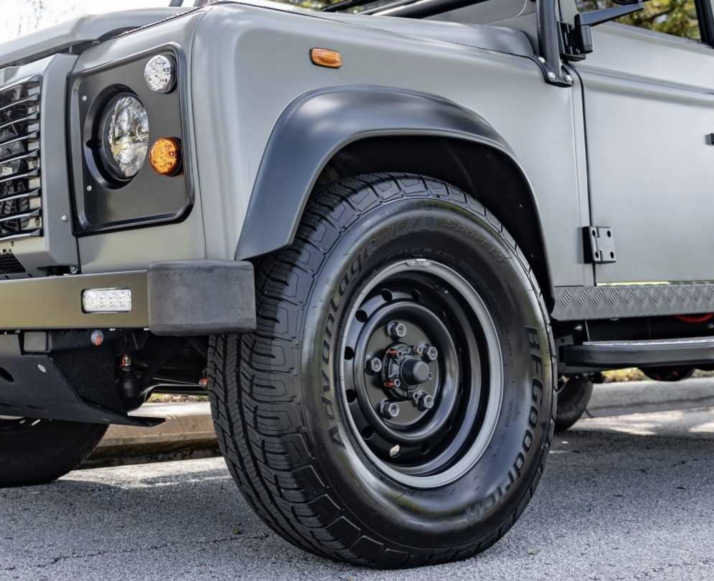 Land Rover Defender 110 EV Restomod Packs 450-HP Tesla Powertrain